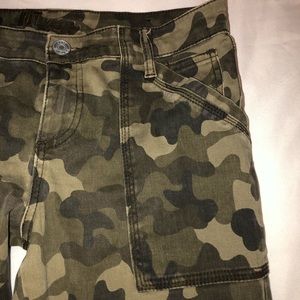 army print jeans